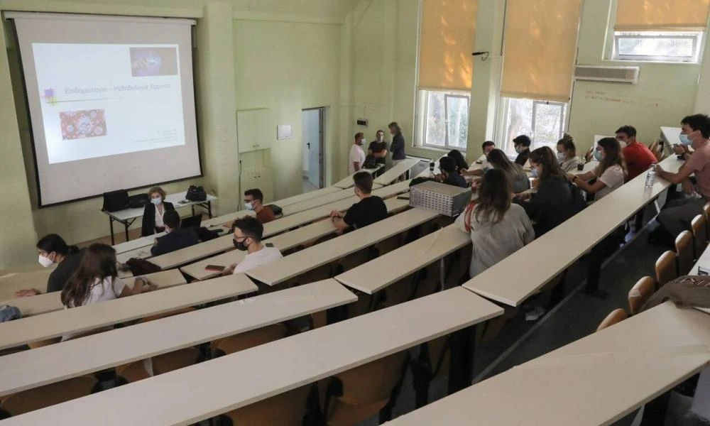 Τριτοβάθμια εκπαίδευση: Σε διεθνή εκπαιδευτικό κόμβο μετατρέπεται η χώρα